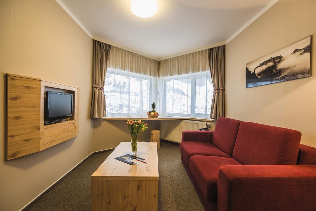 Horsky Hotel Sliezsky Dom Vysoke Tatry Exterior photo