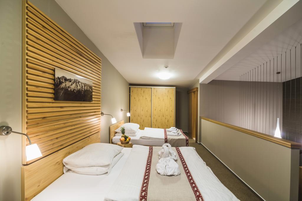Horsky Hotel Sliezsky Dom Vysoke Tatry Room photo